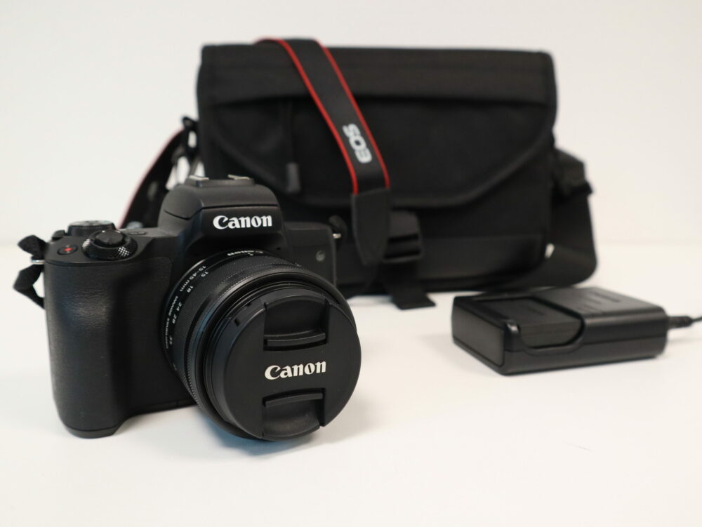 Canon EOS M50 Zubehoer scaled e1673449744290